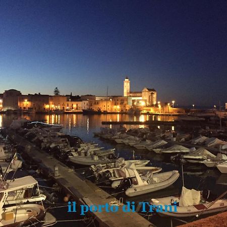 B&B Donna Porzia Трани Экстерьер фото