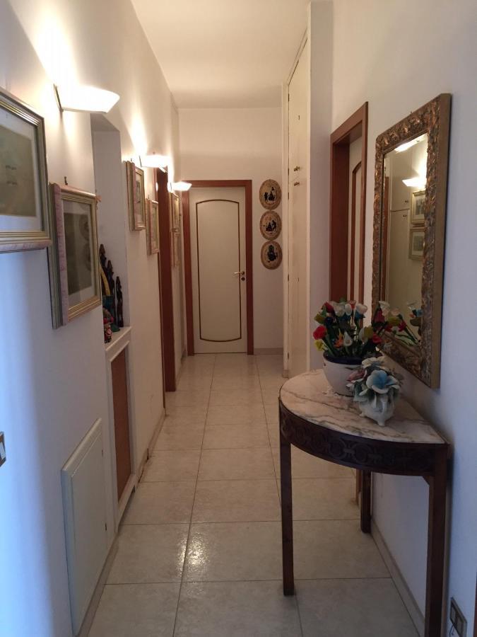 B&B Donna Porzia Трани Экстерьер фото